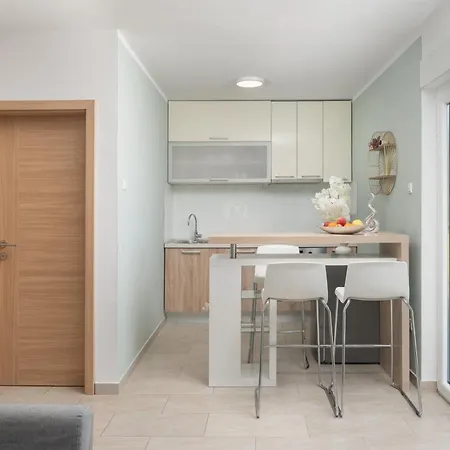 Zubak Ferienhaus Rovanjska